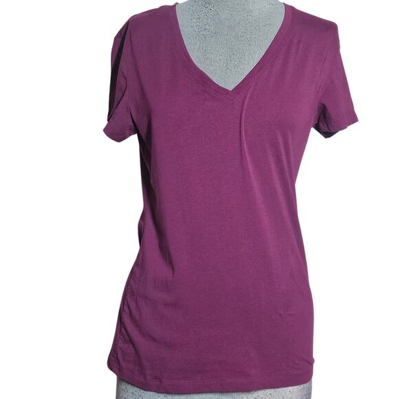 Banana Republic Purple Cotton Blend Tee Size Medium - Picture 1 of 4